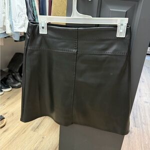 Max Studio Black Mini Skirt